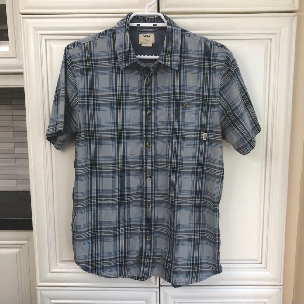 EUC Vans grey/blue plaid button shirt s/s